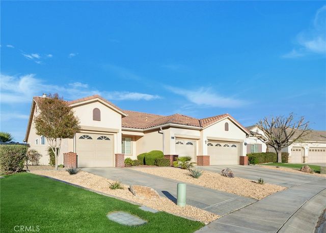 11002 Dandelion Lane, Apple Valley, CA 92308