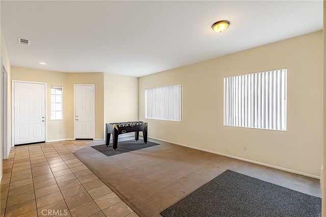 11002 Dandelion Lane, Apple Valley, CA 92308