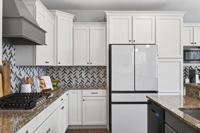 13100 Granstrom Circle, Dayton, MN 55327