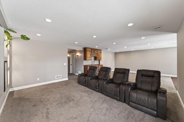 13100 Granstrom Circle, Dayton, MN 55327