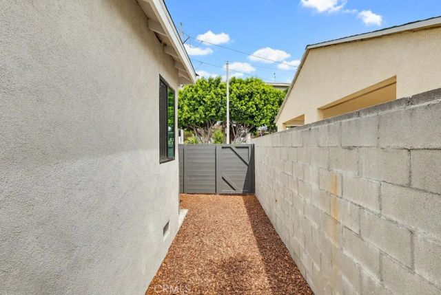 5016 W 116 West, Hawthorne, CA 90250