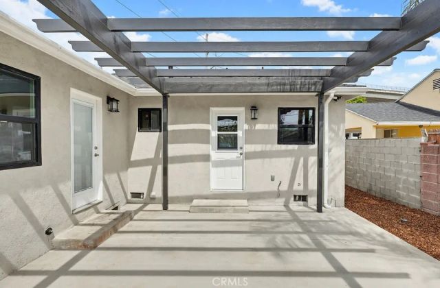 5016 W 116 West, Hawthorne, CA 90250