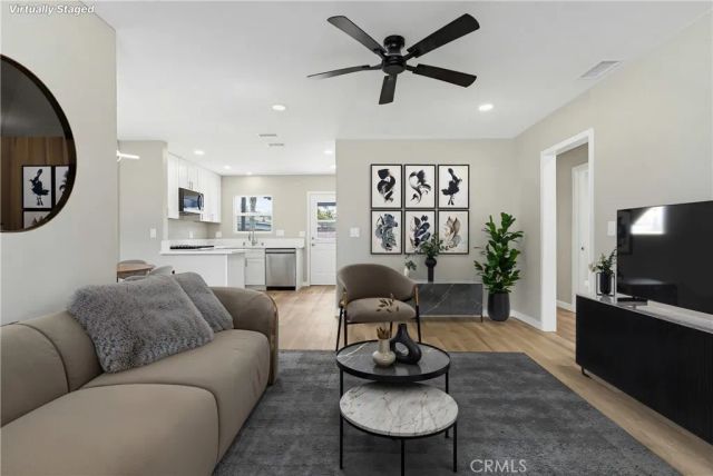 5016 W 116 West, Hawthorne, CA 90250