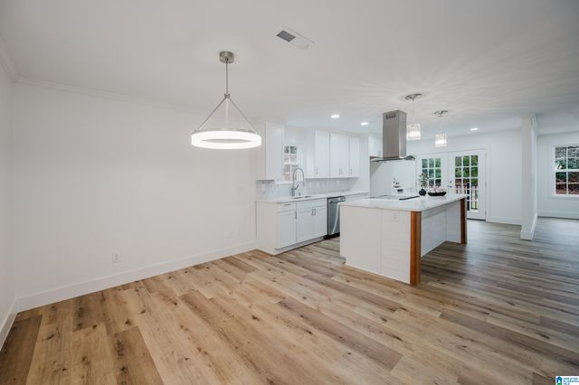 4704 CHIPPEWA LANE, Pelham, AL 35124