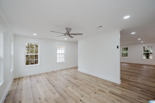 4704 CHIPPEWA LANE, Pelham, AL 35124