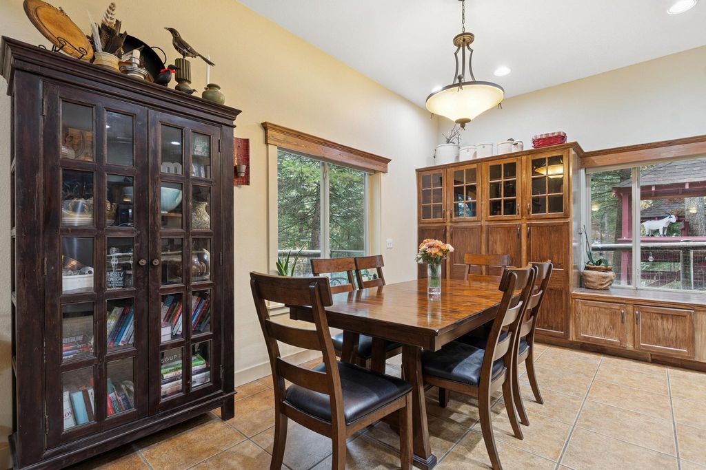 707 Twin Lakes Road, Whitefish, MT 59937 photo 12