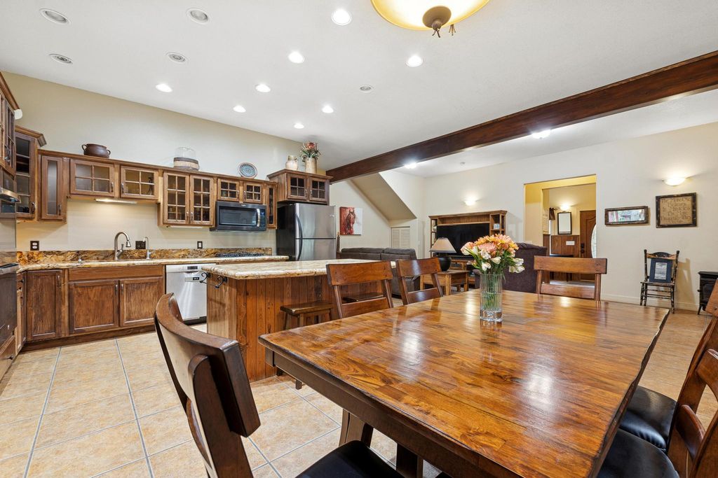 707 Twin Lakes Road, Whitefish, MT 59937 photo 17