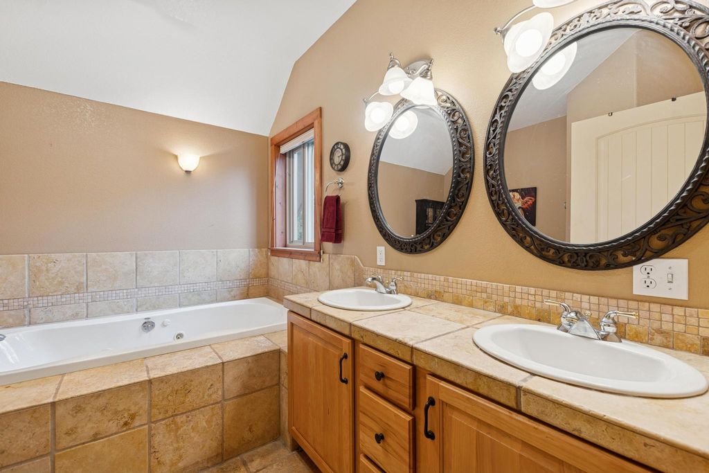 707 Twin Lakes Road, Whitefish, MT 59937 photo 35