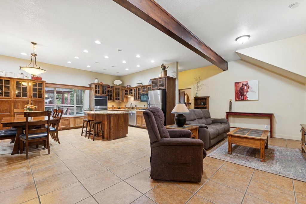 707 Twin Lakes Road, Whitefish, MT 59937 photo 8