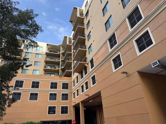 3530 SW 22nd St 706, Miami, FL 33145