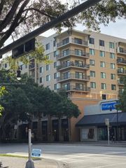 3530 SW 22nd St 706, Miami, FL 33145