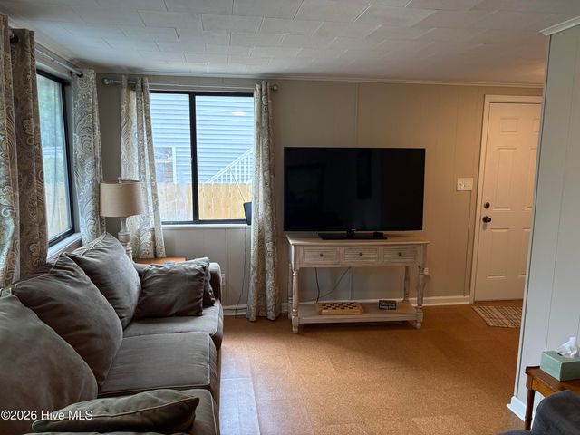 214 NE 64th Street, Oak Island, NC 28465