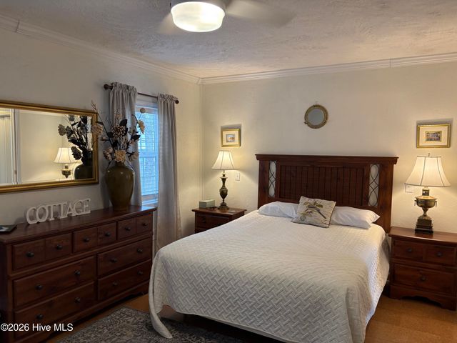 214 NE 64th Street, Oak Island, NC 28465