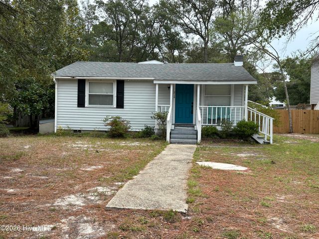 214 NE 64th Street, Oak Island, NC 28465