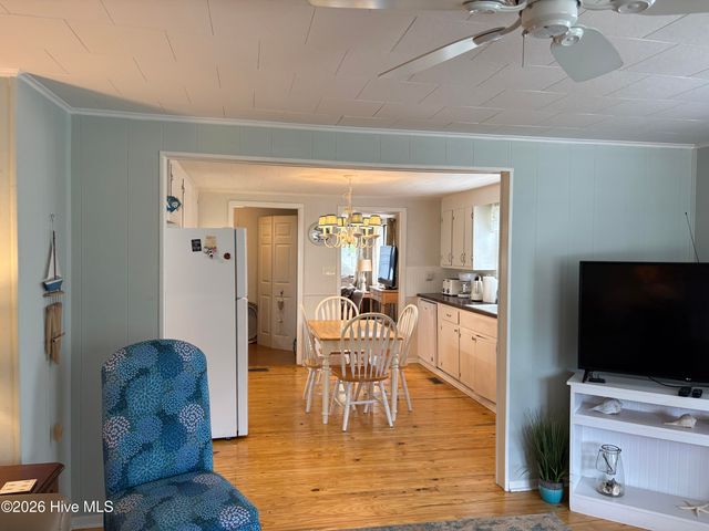 214 NE 64th Street, Oak Island, NC 28465