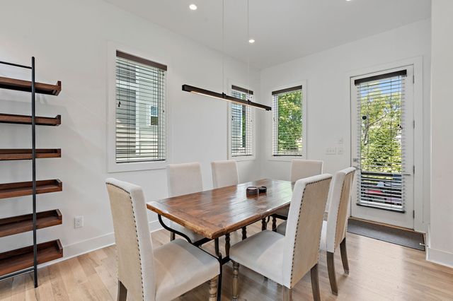 1002 W Grove Ave, Nashville, TN 37203