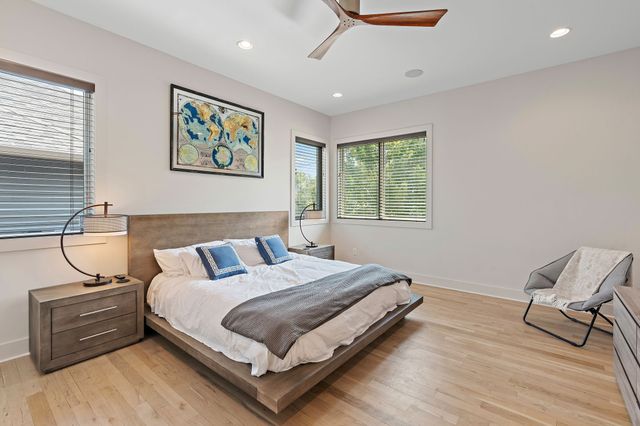 1002 W Grove Ave, Nashville, TN 37203