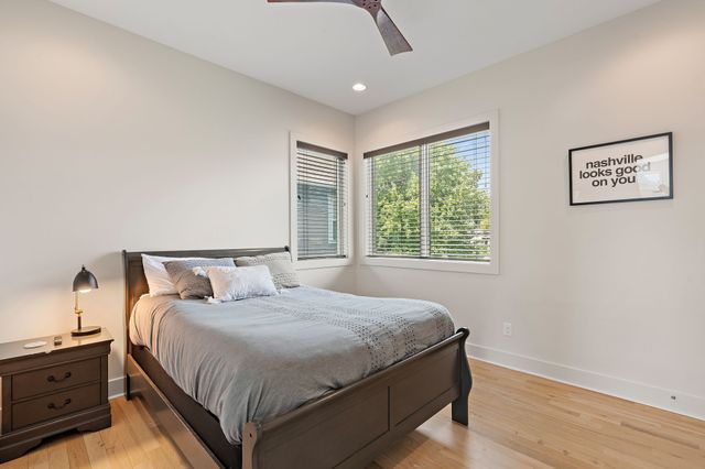 1002 W Grove Ave, Nashville, TN 37203