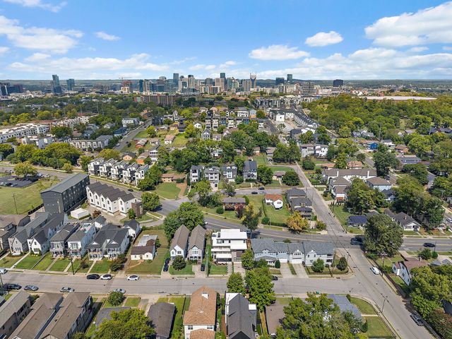 1002 W Grove Ave, Nashville, TN 37203