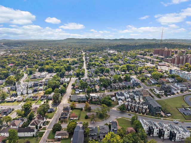 1002 W Grove Ave, Nashville, TN 37203