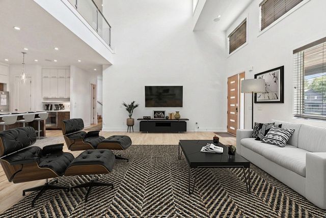 1002 W Grove Ave, Nashville, TN 37203