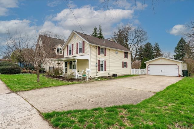 74 Orchard Street, Amherst, NY 14221