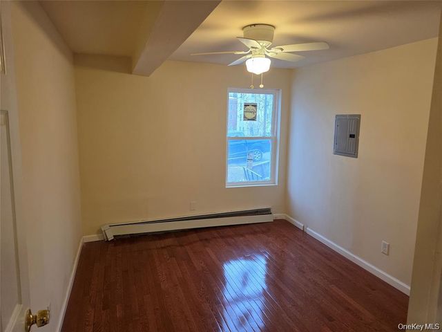 25 Mill Street, Middletown, NY 10940