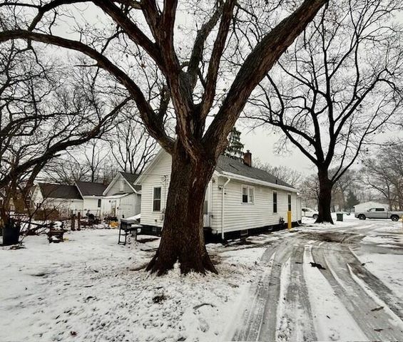 1953 Valley Street, Muskegon City, MI 49442