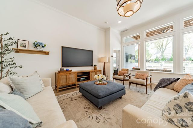 2618 Duncan Avenue, Charlotte, NC 28205