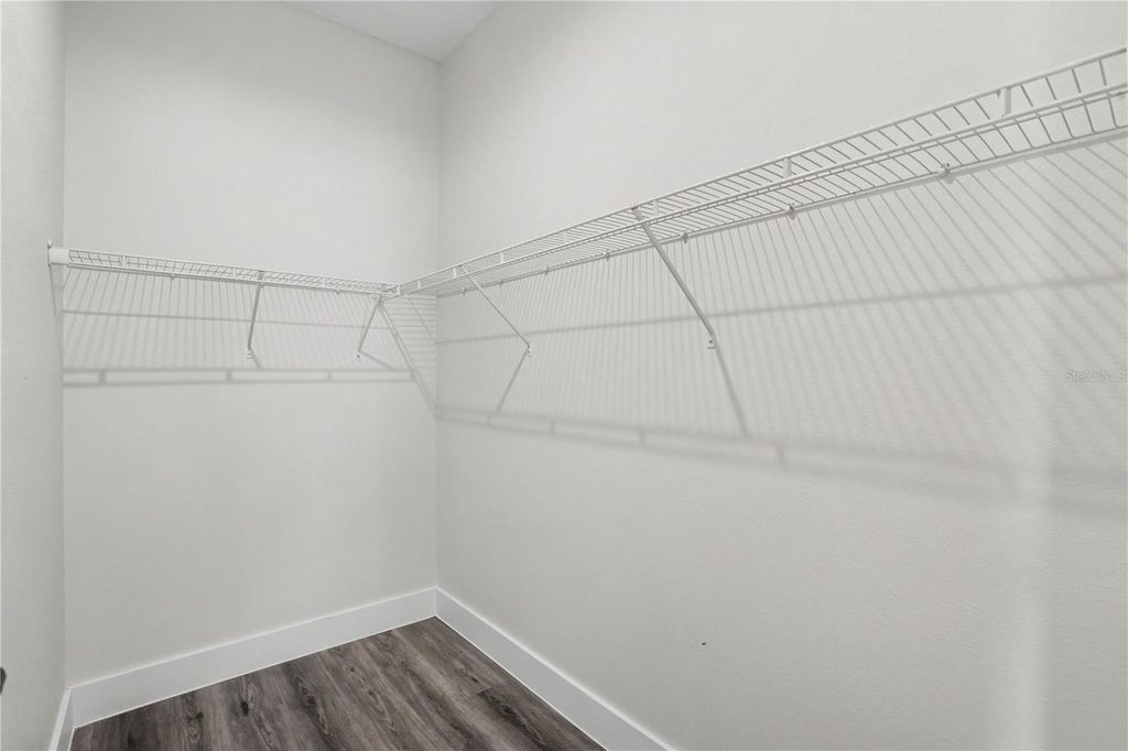Image 16 of property listing at 4013 E CURTIS STREET, Tampa, FL 33610