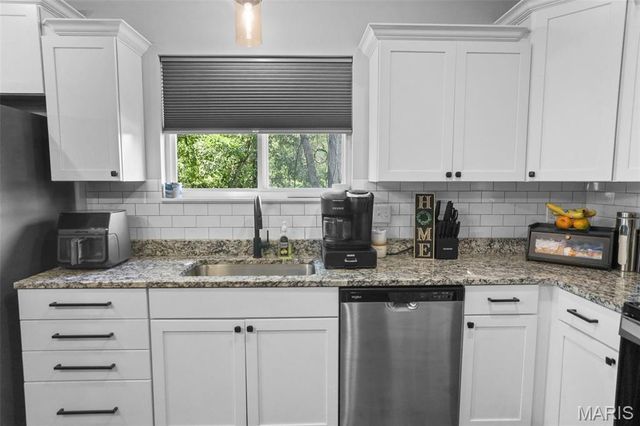 119 Nathan Way Court, Edwardsville, IL 62025