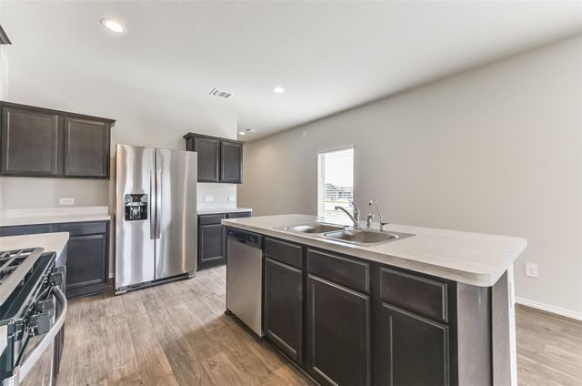 16524 Cascading Pines Ct, Conroe, TX 77302