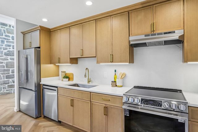 4920 PINEY BRANCH RD NW, Washington, DC 20011