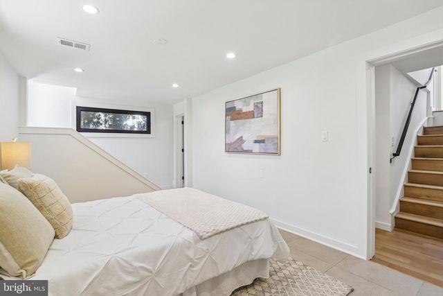 4920 PINEY BRANCH RD NW, Washington, DC 20011