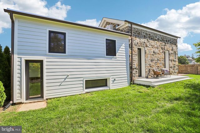 4920 PINEY BRANCH RD NW, Washington, DC 20011