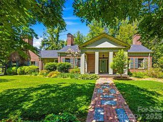 109 Stuyvesant Road, Asheville, NC 28803