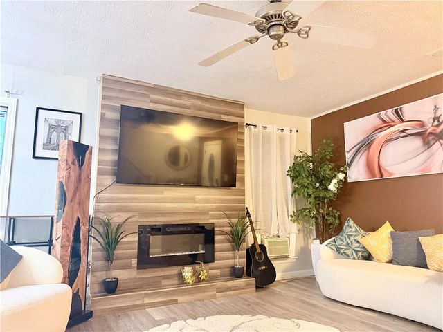6004 Greenyard Way, Norcross, GA 30093