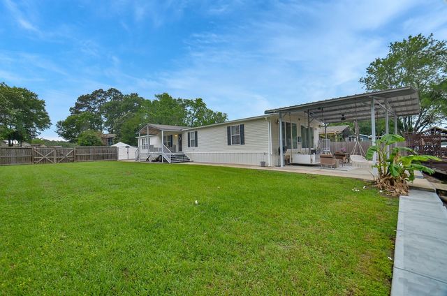 14184 Shadow Bay Drive, Willis, TX 77318