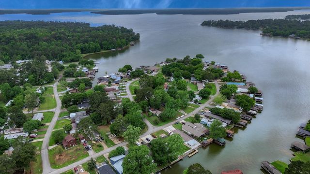 14184 Shadow Bay Drive, Willis, TX 77318