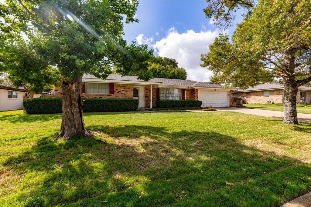 3805 Fenton Avenue, Fort Worth, TX 76133 — photo 3