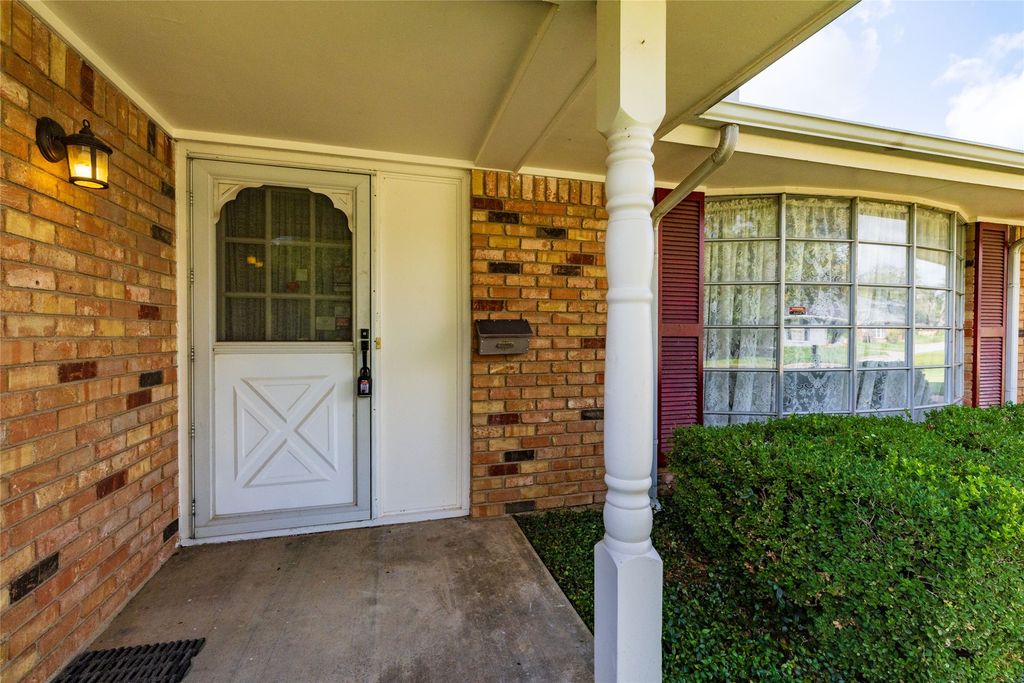 3805 Fenton Avenue, Fort Worth, TX 76133 — photo 5