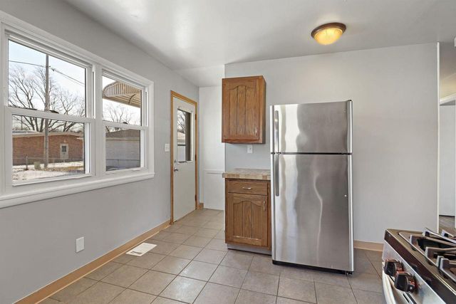 8415 14th AVENUE, Kenosha, WI 53143