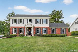 724 Rolfe Drive, Warson Woods, MO 63122