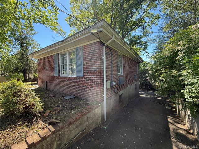 177 Longvue Terrace, Yonkers, NY 10710