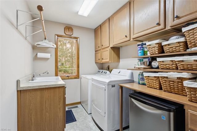 110 Tides Run, Yorktown, VA 23692