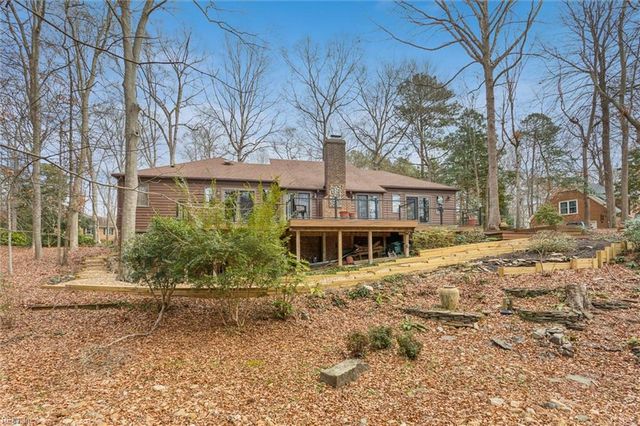 110 Tides Run, Yorktown, VA 23692