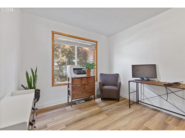 708 BELL St, Dayton, OR 97114