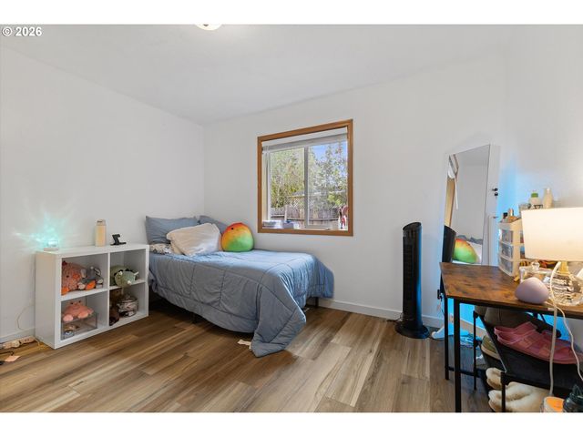 708 BELL St, Dayton, OR 97114