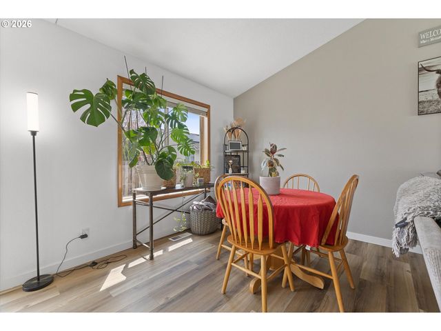 708 BELL St, Dayton, OR 97114