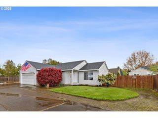 708 BELL St, Dayton, OR 97114
